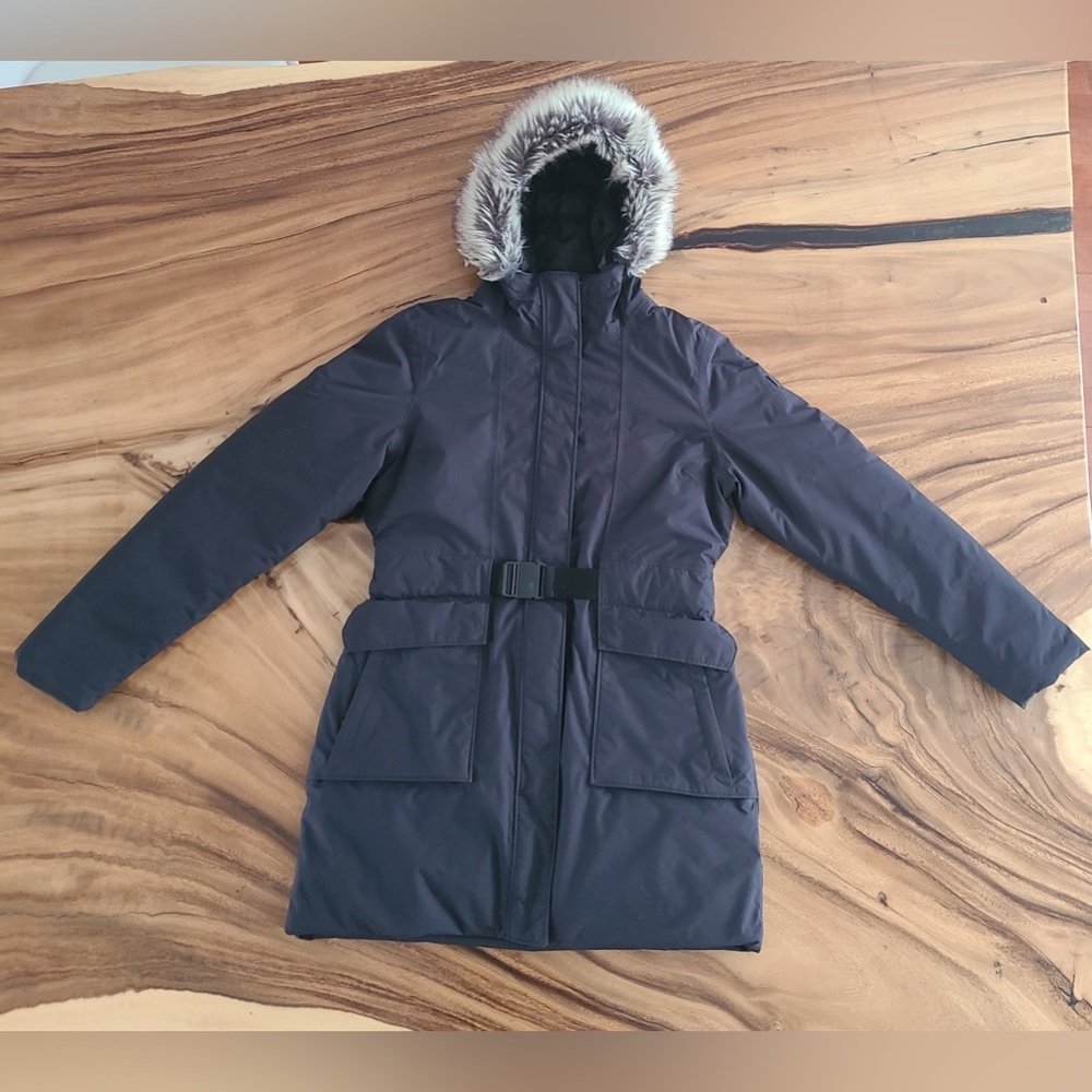 Women’s The North Face Down Jacket coat Parka black size medium